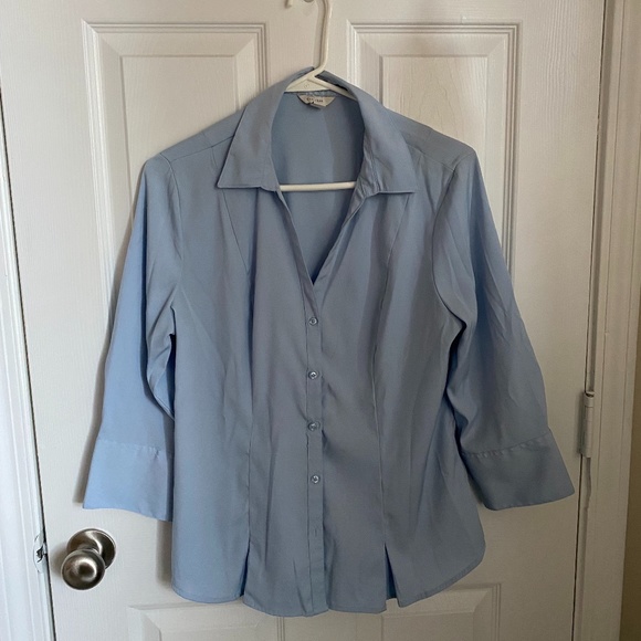 Light Blue Long-sleeved Collared Shirt - Picture 1 of 3